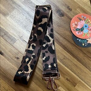 Leopard Print Crossbody Bag Strap